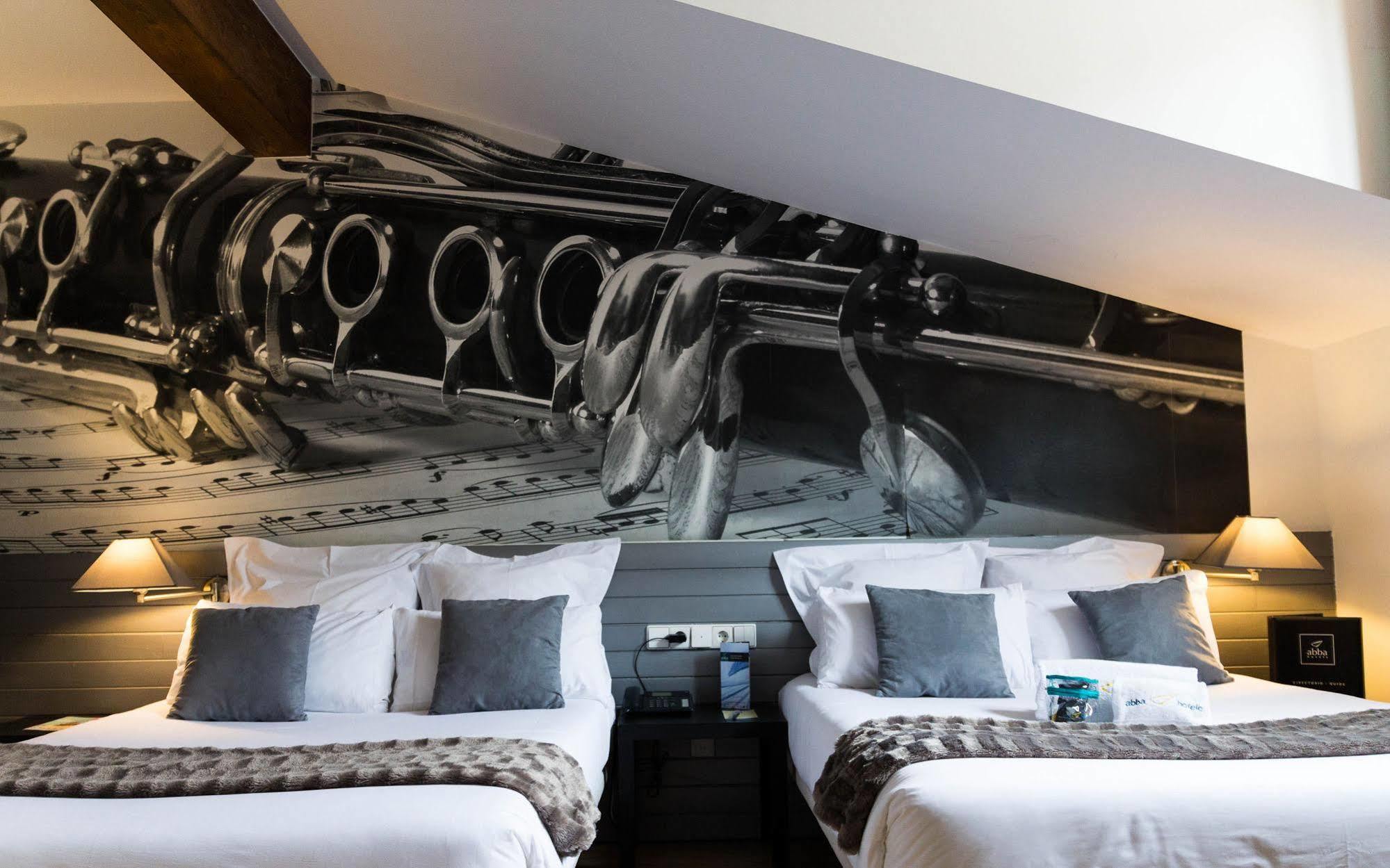 Abba Jazz Hotel Vitoria Esterno foto