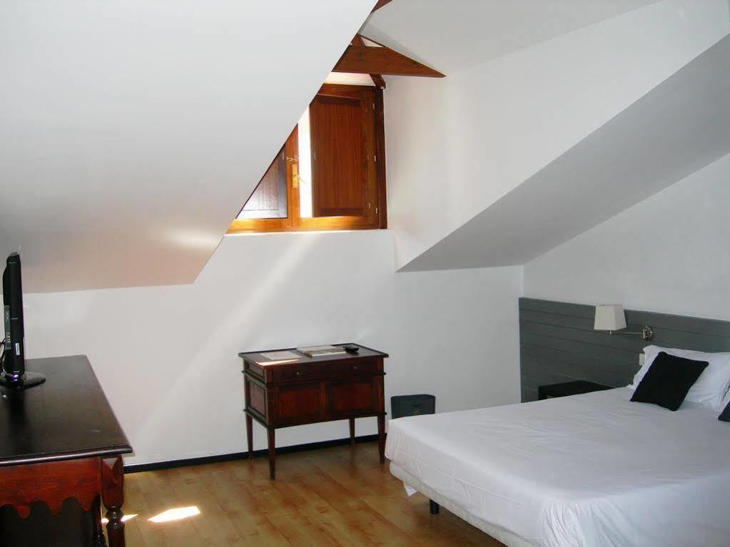 Abba Jazz Hotel Vitoria Esterno foto