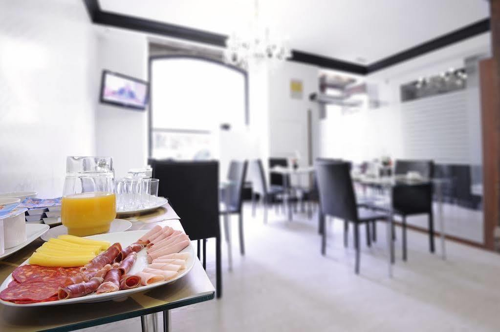 Abba Jazz Hotel Vitoria Esterno foto