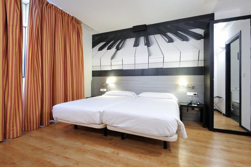 Abba Jazz Hotel Vitoria Esterno foto