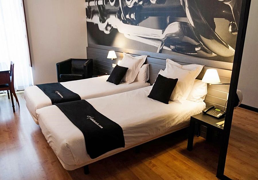 Abba Jazz Hotel Vitoria Esterno foto